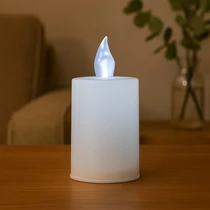 LED mécses fehér gyertya - átlátszó láng - elemmel